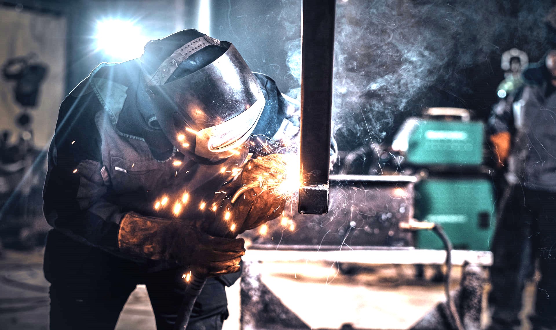 Estructuras metálicas para viñedos y huertos